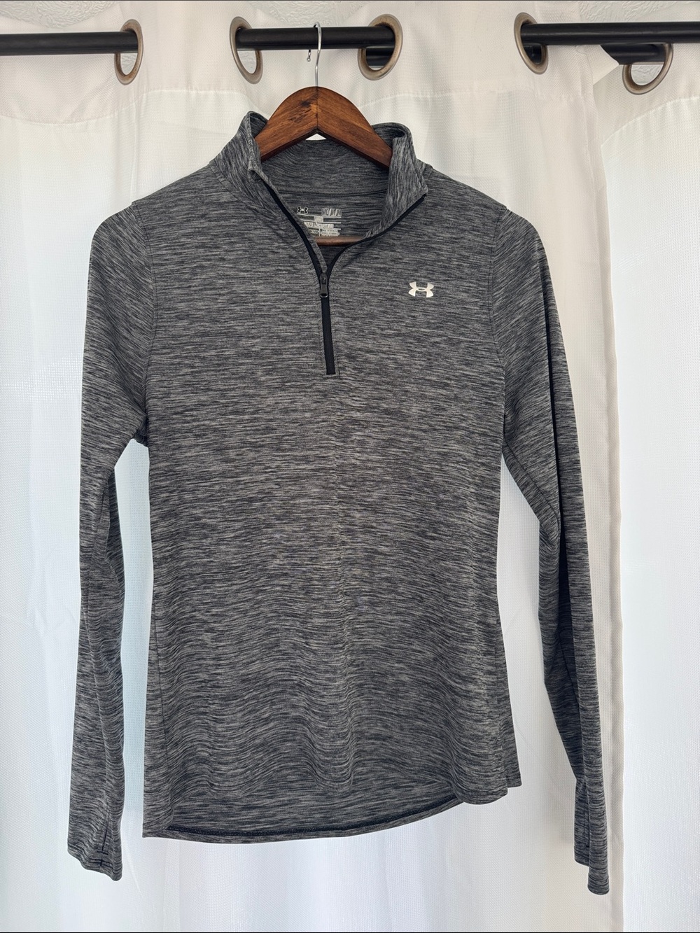 Under Armour Women’s Heather Gray Quarter-Zip Performance Pullover